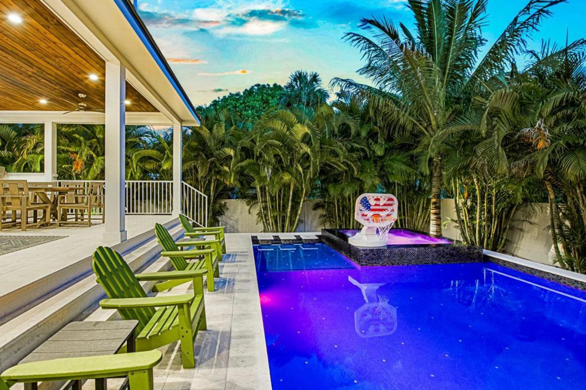 The Blue Crab Villa โฮล์มส์ บีช ภายนอก รูปภาพ
