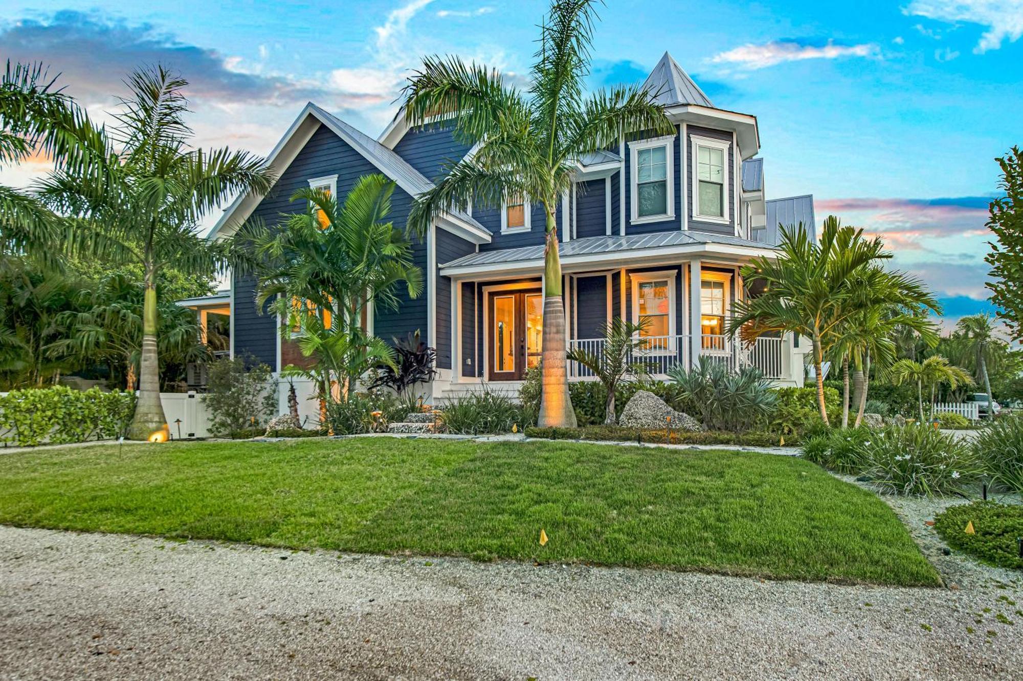 The Blue Crab Villa โฮล์มส์ บีช ภายนอก รูปภาพ